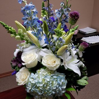 Devin Designs Flowers - Florists Near Me - Grapevine, Texas