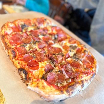 Tomatina - Carne Combo deliciousness - Pizza Near Me - Santa Clara, California Tomatina - Carne Combo deliciousness - Pizza Near Me - Santa Clara, California
