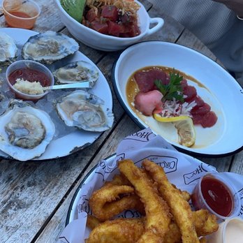 Circle Hook Fish - Blue point oysters, Japanese calamari with fries, blue fin tuna carpacio - Seafood Near Me - Newport Beach, California Circle Hook Fish - Blue point oysters, Japanese calamari with fries, blue fin tuna carpacio - Seafood Near Me - Newport Beach, California
