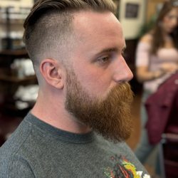Roman's Barbershop
