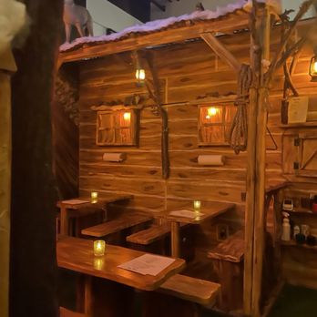 Cozy Pine - Inside the Cozy Pine - Speakeasies Near Me - Irvine, California