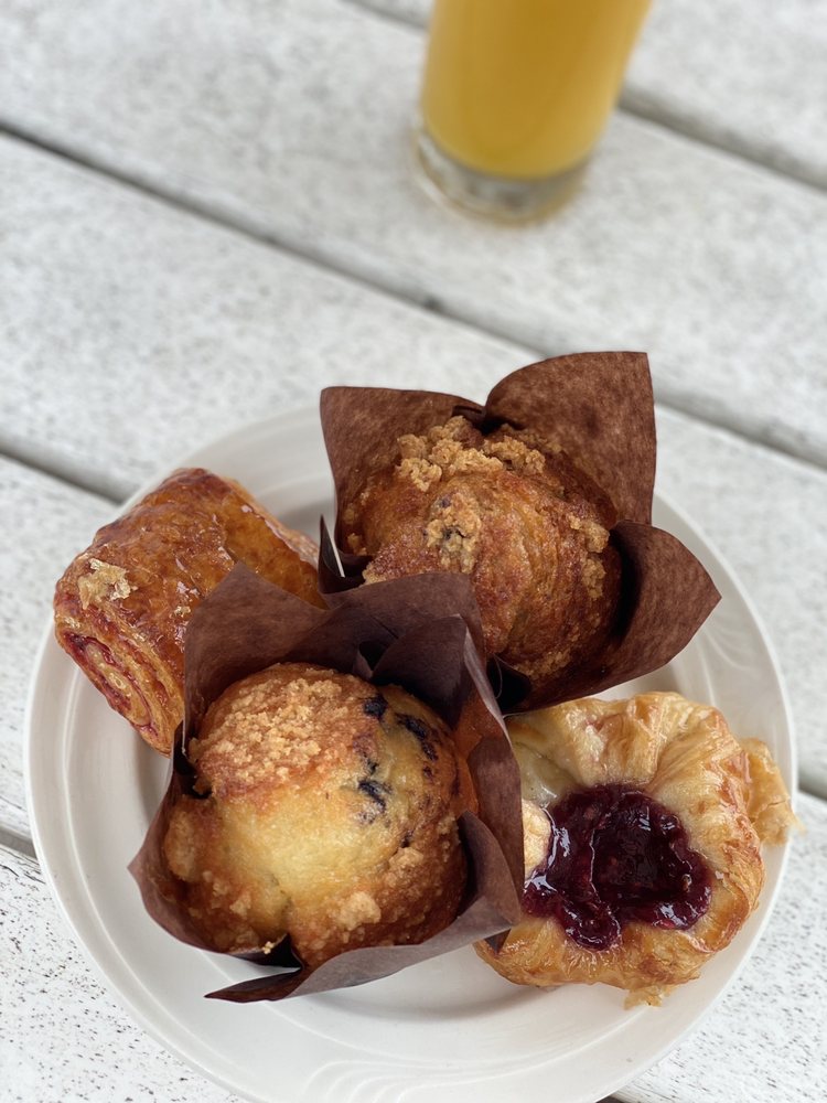 ROUND ISLAND KITCHEN 1 Lake Shore Dr, Mackinac Island, MI Yelp