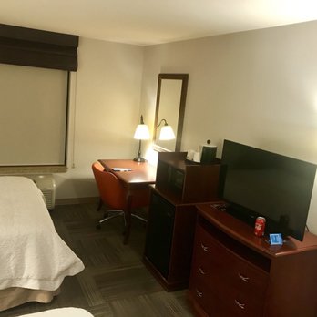 Hampton Inn & Suites Rifle - 2 QBd room - Hotels Near Me - Rifle, Colorado