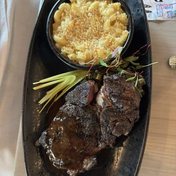 Benny's Coastal Kitchen - This steak tho! WAY better than a certain other steakhouse and seafood on HHI - Seafood Near Me - Hilton Head Island, South Carolina Benny's Coastal Kitchen - This steak tho! WAY better than a certain other steakhouse and seafood on HHI - Seafood Near Me - Hilton Head Island, South Carolina