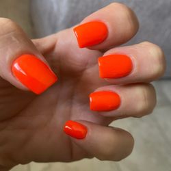 One Nail Lounge