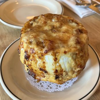 Red Hook Tavern - French Onion Soup - American Near Me - Brooklyn, New York