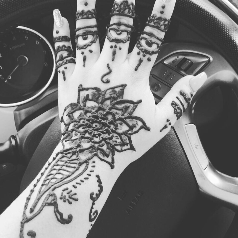 Seela Eyebrow Threading - Gorgeous henna. Make sure you bring a reference photo since they don't have a folder to choose from! - Eyebrow Services Near Me - Anaheim, California Seela Eyebrow Threading - Gorgeous henna. Make sure you bring a reference photo since they don't have a folder to choose from! - Eyebrow Services Near Me - Anaheim, California