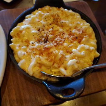 Bosscat Kitchen & Libations - Mac & Cheese....soooo good!!! - New American Near Me - Houston, Texas