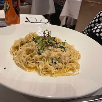Bellamy's Restaurant - Baja Stone Crab Pasta - New American Near Me - Escondido, California