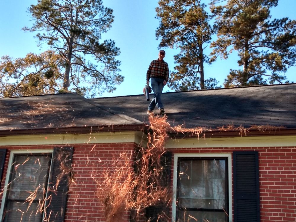 Slide of Roberts Repairs & Roofing