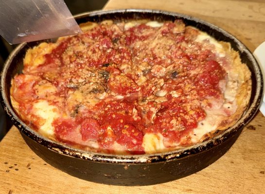 Lou Malnati's Pizzeria by null