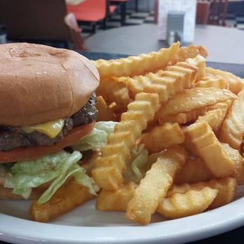 Central View Market & Grill - Burger & Fries - Burgers Near Me - Walling, Tennessee