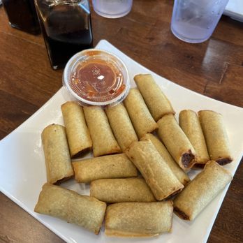 Max’s Restaurant - Chicago - Filipino Near Me - Chicago, Illinois Max’s Restaurant - Chicago - Filipino Near Me - Chicago, Illinois