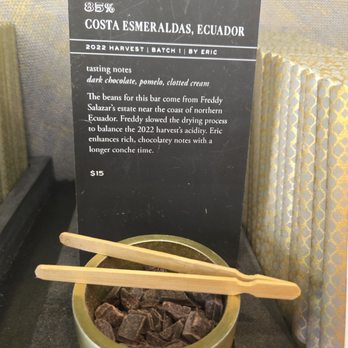 Dandelion Chocolate - Coco tasting Dandelion Chocolate on Valencia Street In The Mission District San Francisco - Chocolatiers & Shops Near Me - San Francisco, California Dandelion Chocolate - Coco tasting Dandelion Chocolate on Valencia Street In The Mission District San Francisco - Chocolatiers & Shops Near Me - San Francisco, California