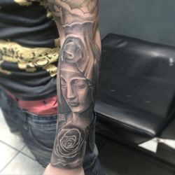 DA INK HOUSE