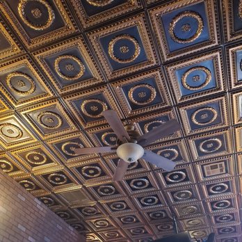 Roxanne's - Cool ceiling - Lounges Near Me - Long Beach, California Roxanne's - Cool ceiling - Lounges Near Me - Long Beach, California