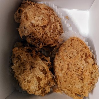 Mayflower Restaurant - Fried Taro Puff - Seafood Near Me - Dublin, California