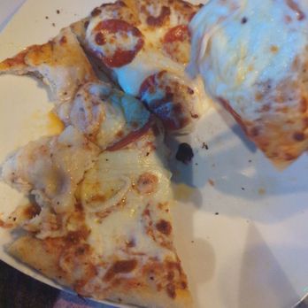 Guyutes - Pizza - Bars Near Me - Oklahoma City, Oklahoma