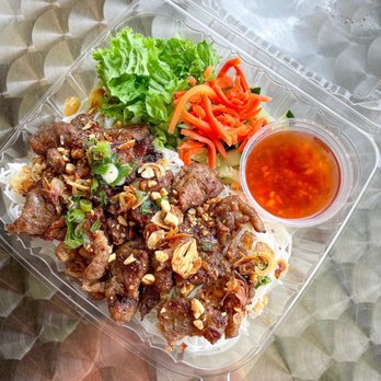 Viet’s Cafe - Vermicelli Bowls - Cafes Near Me - Houston, Texas Viet’s Cafe - Vermicelli Bowls - Cafes Near Me - Houston, Texas
