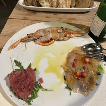 Ostaria Boccadoro - Mixed seafood crudo - Venetian Near Me - Venezia, VE