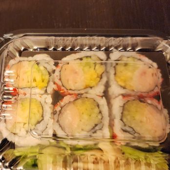 Ichigo Ichie - Spicy salmon roll - missing spicy mayo - Japanese Near Me - East Providence, Rhode Island Ichigo Ichie - Spicy salmon roll - missing spicy mayo - Japanese Near Me - East Providence, Rhode Island