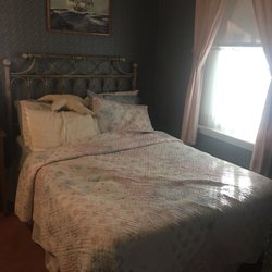 Lantana House - Comfortable bed