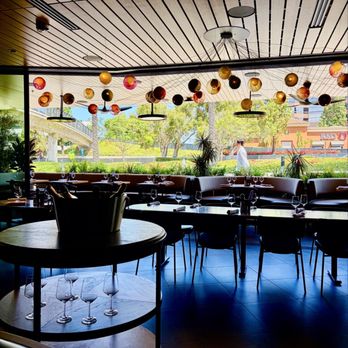 Joey La Jolla - Vibrant colors light fixtures - Steakhouses Near Me - San Diego, California