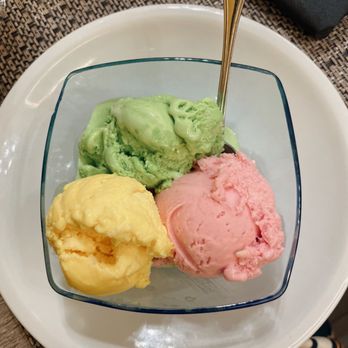 La Famiglia - Gelato - Italian Near Me - Rome, RM
