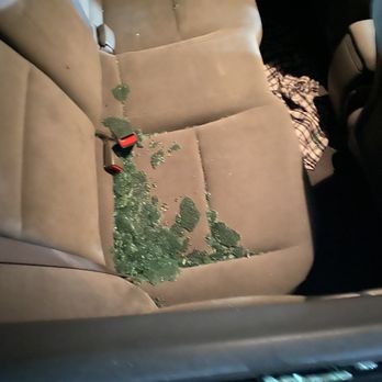 Mobile Specialist Auto Glass - Broken glass in car - Auto Glass Services Near Me Mobile Specialist Auto Glass - Broken glass in car - Auto Glass Services Near Me