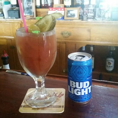 Frazier's Old Faithful Inn by null