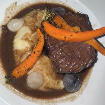 L’Express - SHORT RIB BOURGUIGNON - French Near Me - New York, New York L’Express - SHORT RIB BOURGUIGNON - French Near Me - New York, New York