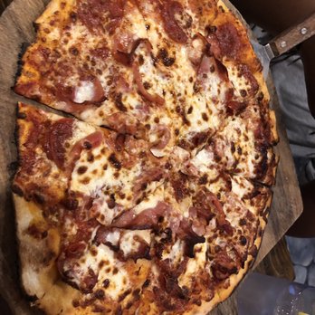 Sutter Buttes Brewing - New Yorker pizza with prosciutto - Pubs Near Me - Yuba City, California