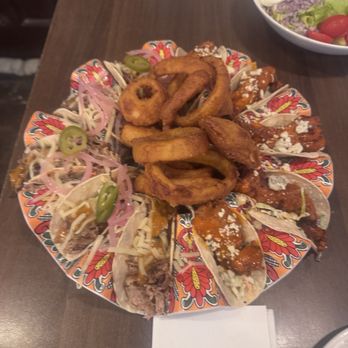 Bistro 221 - Tacos for the table - American Near Me - Saint George, South Carolina Bistro 221 - Tacos for the table - American Near Me - Saint George, South Carolina