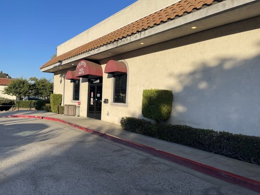 Filippi's Pizza Grotto Poway by null