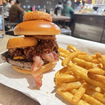 Papas and Wings - Yee Yee burger! Way too big to finish!! - Chicken Wings Near Me - Galt, California Papas and Wings - Yee Yee burger! Way too big to finish!! - Chicken Wings Near Me - Galt, California