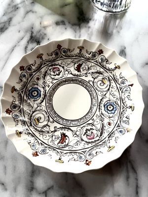 {pretty to think so} by null