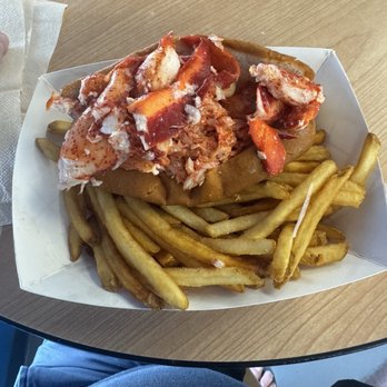 Angie's Lobster - 4oz Chilled Lobster Roll Meal includes fries and a drink. I added extra lobster. - Seafood Near Me - Chandler, Arizona