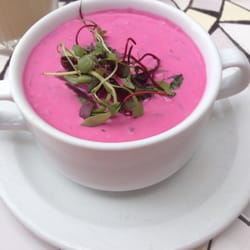 Cafe Tintoretto - Cold pickled beet soup