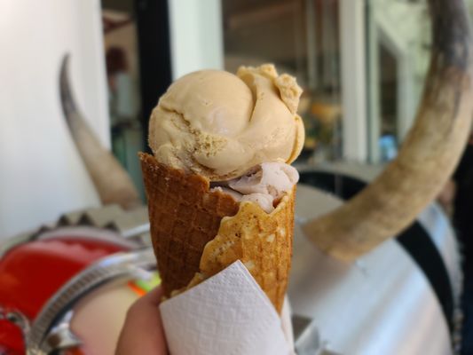 Fluffy McCloud's by null