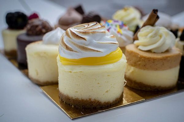 Le Cheesecake Bar LCB by null