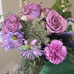 Fred's Flowers & Gifts - The mess that was received.