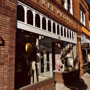 Free People - Women's Clothing Near Me - Pasadena, California