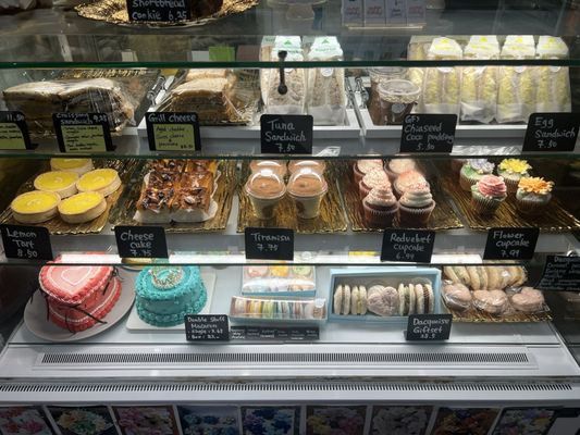 The Flower Cake Café by null