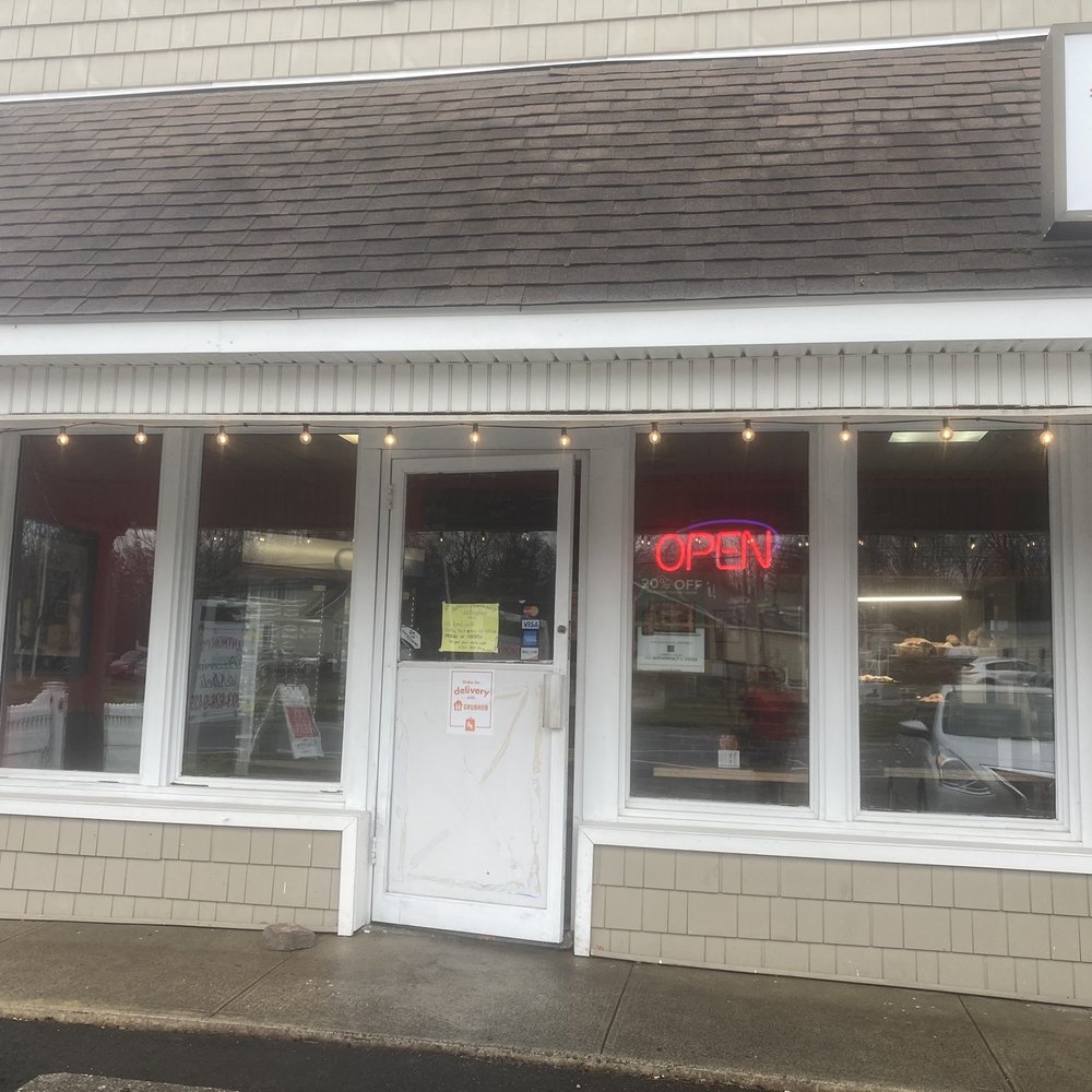 Anthony's Pizzeria & Deli - Pizza Near Me - Wallingford, Connecticut