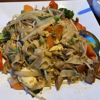 Thai Sapa - Drunken Noodles - Thai Near Me - Springdale, Utah Thai Sapa - Drunken Noodles - Thai Near Me - Springdale, Utah
