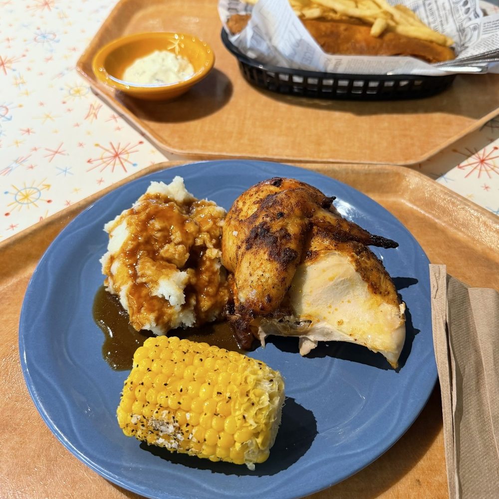 Canyon Eatery - 1/4 rotisserie chicken with corn cobettes and mashed potatoes with gravy - Breakfast & Brunch Near Me - Yellowstone National Park, Wyoming Canyon Eatery - 1/4 rotisserie chicken with corn cobettes and mashed potatoes with gravy - Breakfast & Brunch Near Me - Yellowstone National Park, Wyoming