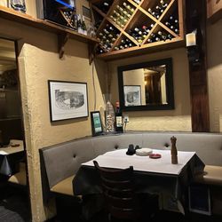Ristorante Ti AMO - Indoor seating