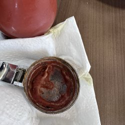 Pupusas la Buena Vida - Inside of sauce lid