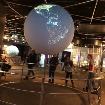 Gates Planetarium - Almost 29000 daily flights across the globe. Tracked over a 24 hr time span. - Planetarium Near Me - Denver, Colorado Gates Planetarium - Almost 29000 daily flights across the globe. Tracked over a 24 hr time span. - Planetarium Near Me - Denver, Colorado
