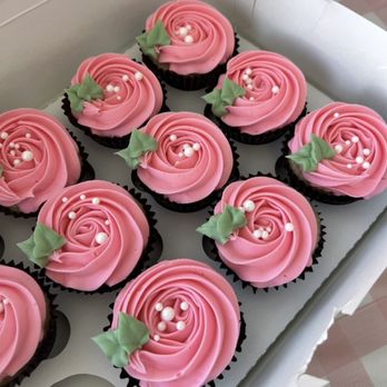 Shea's Cakes - Cupcakes Near Me